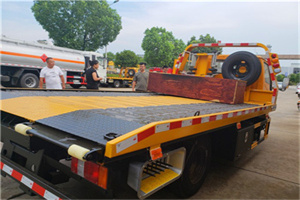 太原附近拖车电话号码服务